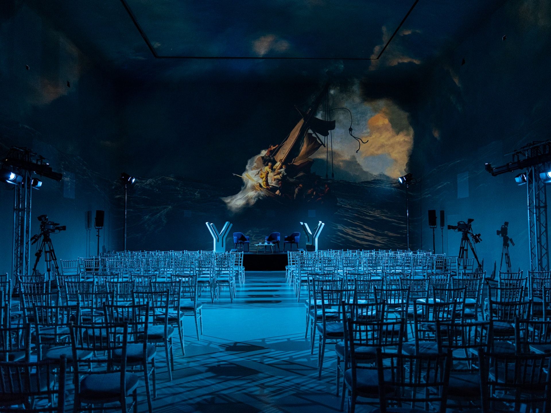 Frameless is the Unique Event Venue Where Art Meets Reality