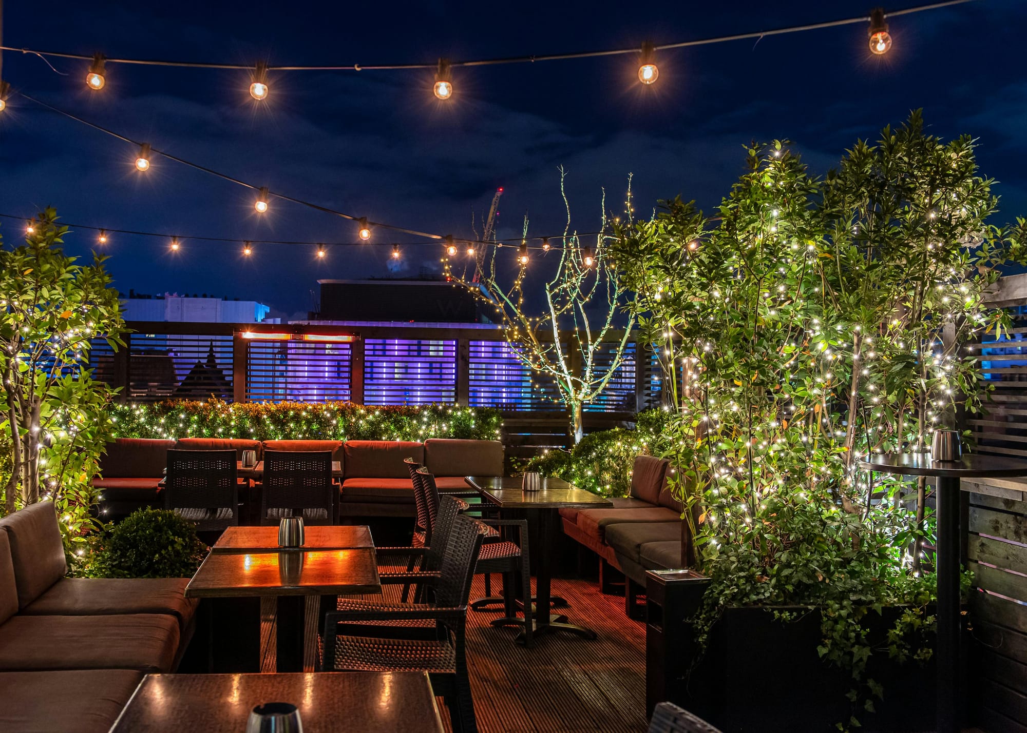 50 and Fabulous: The Best Rooftop Venues for an Unforgettable Birthday Celebration